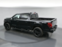 Ford F-150 LARIAT 4WD SuperCrew 5.5' Box 2026