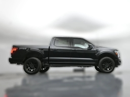 Ford F-150 LARIAT 4WD SuperCrew 5.5' Box 2026