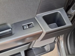 Ford F-150 LARIAT 4WD SuperCrew 5.5' Box 2025