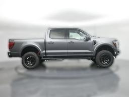 Ford F-150 LARIAT 4WD SuperCrew 5.5' Box 2025