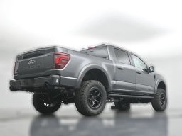 Ford F-150 LARIAT 4WD SuperCrew 5.5' Box 2025