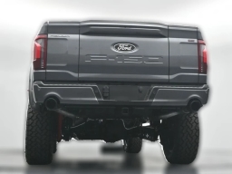 Ford F-150 LARIAT 4WD SuperCrew 5.5' Box 2025