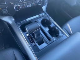 Ford F-150 LARIAT 4WD SuperCrew 5.5' Box 2026