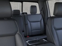 Ford F-150 LARIAT 4WD SuperCrew 5.5' Box 2025