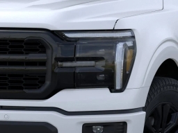 Ford F-150 LARIAT 4WD SuperCrew 5.5' Box 2025