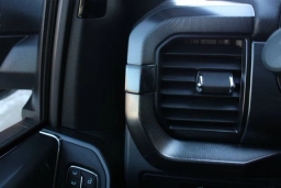 Ford F-150 LARIAT 4WD SuperCrew 5.5' Box 2026