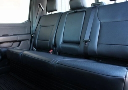 Ford F-150 LARIAT 4WD SuperCrew 5.5' Box 2026