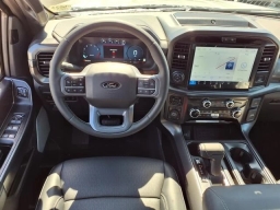 Ford F-150 LARIAT 4WD SuperCrew 5.5' Box 2026