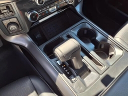 Ford F-150 LARIAT 4WD SuperCrew 5.5' Box 2026