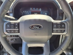 Ford F-150 LARIAT 4WD SuperCrew 5.5' Box 2026