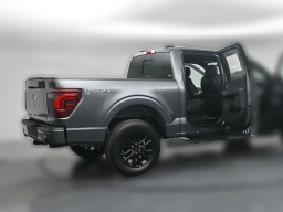 Ford F-150 LARIAT 4WD SuperCrew 5.5' Box 2026