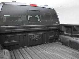 Ford F-150 LARIAT 4WD SuperCrew 5.5' Box 2026