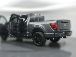 Ford F-150 LARIAT 4WD SuperCrew 5.5' Box 2026