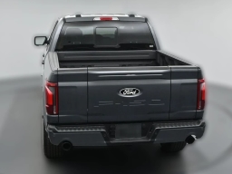 Ford F-150 LARIAT 4WD SuperCrew 5.5' Box 2026