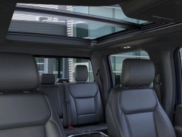 Ford F-150 LARIAT 4WD SuperCrew 5.5' Box 2026