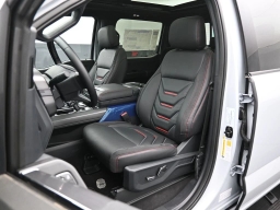 Ford F-150 LARIAT 4WD SuperCrew 5.5' Box 2025