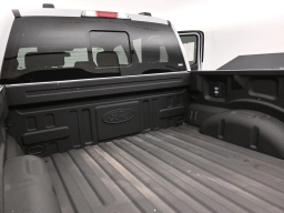 Ford F-150 LARIAT 4WD SuperCrew 5.5' Box 2025