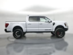 Ford F-150 LARIAT 4WD SuperCrew 5.5' Box 2025
