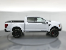 Ford F-150 LARIAT 4WD SuperCrew 5.5' Box 2025