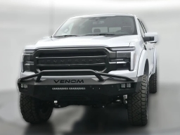 Ford F-150 LARIAT 4WD SuperCrew 5.5' Box 2025