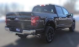 Ford F-150 LARIAT 4WD SuperCrew 5.5' Box 2026