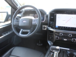 Ford F-150 LARIAT 4WD SuperCrew 5.5' Box 2026