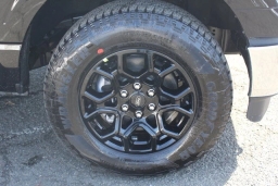 Ford F-150 LARIAT 4WD SuperCrew 5.5' Box 2026