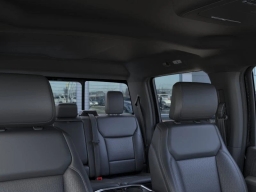 Ford F-150 LARIAT 4WD SuperCrew 5.5' Box 2025