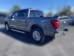 Ford F-150 LARIAT 4WD SuperCrew 6.5' Box 2025