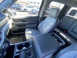 Ford F-150 LARIAT 4WD SuperCrew 6.5' Box 2025