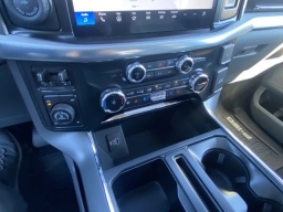 Ford F-150 LARIAT 4WD SuperCrew 6.5' Box 2025