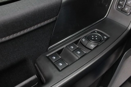 Ford F-150 LARIAT 4WD SuperCrew 5.5' Box 2026