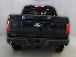 Ford F-150 LARIAT 4WD SuperCrew 5.5' Box 2026