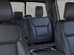 Ford F-150 LARIAT 4WD SuperCrew 5.5' Box 2026