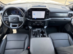 Ford F-150 LARIAT 4WD SuperCrew 5.5' Box 2025