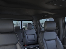 Ford F-150 LARIAT 4WD SuperCrew 5.5' Box 2025