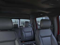 Ford F-150 LARIAT 4WD SuperCrew 5.5' Box 2025