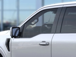 Ford F-150 LARIAT 4WD SuperCrew 6.5' Box 2026