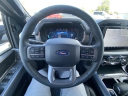 Ford F-150 LARIAT 4WD SuperCrew 5.5' Box 2026