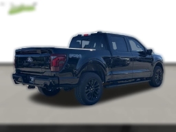 Ford F-150 LARIAT 4WD SuperCrew 5.5' Box 2025