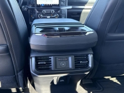 Ford F-150 LARIAT 4WD SuperCrew 5.5' Box 2025