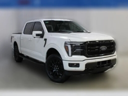 Ford F-150 LARIAT 4WD SuperCrew 5.5' Box 2026