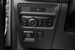 Ford F-150 LARIAT 4WD SuperCrew 5.5' Box 2026