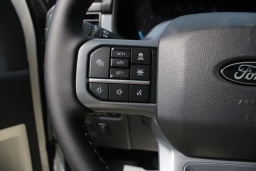 Ford F-150 LARIAT 4WD SuperCrew 5.5' Box 2026