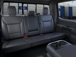 Ford F-150 LARIAT 4WD SuperCrew 5.5' Box 2026