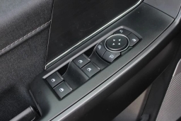 Ford F-150 LARIAT 4WD SuperCrew 5.5' Box 2026