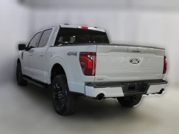 Ford F-150 LARIAT 4WD SuperCrew 5.5' Box 2026