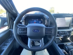 Ford F-150 LARIAT 4WD SuperCrew 6.5' Box 2025