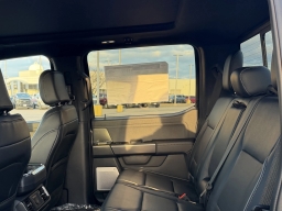 Ford F-150 LARIAT 4WD SuperCrew 5.5' Box 2026