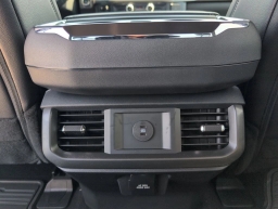 Ford F-150 LARIAT 4WD SuperCrew 5.5' Box 2025